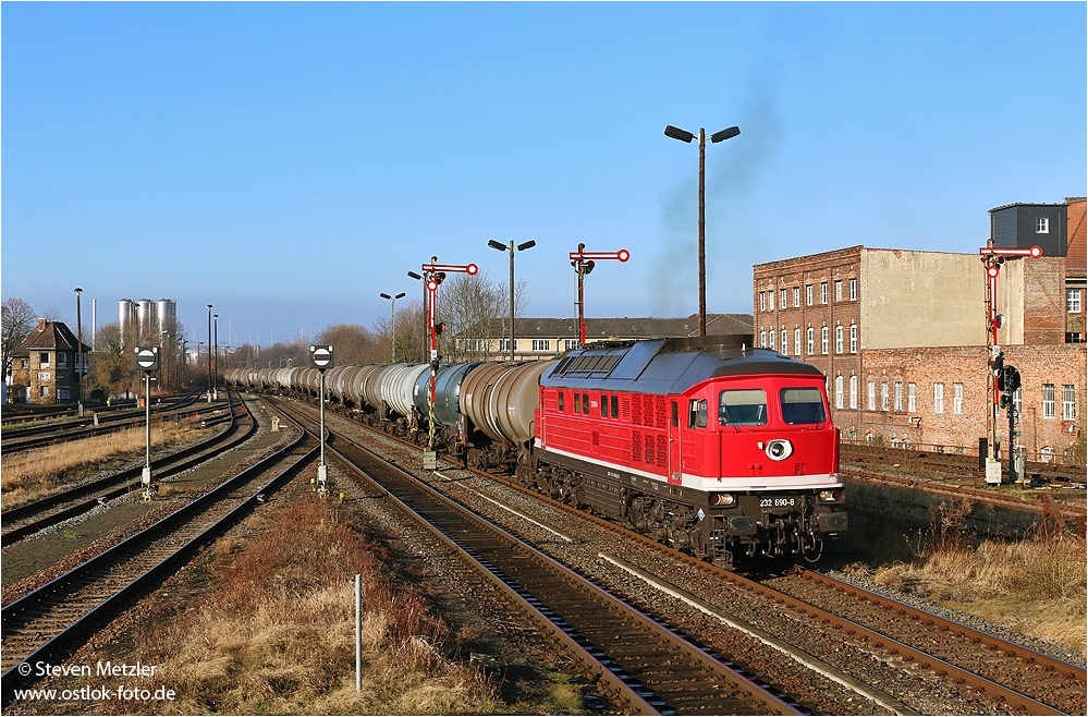 232 690 der Erfurter BahnService in Zeitz, 16.02.2018.